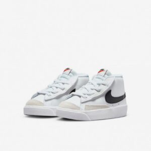 Sapatilhas Nike Blazer Mid 77