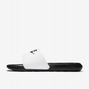 Chinelos Nike Victori One Brancos e Pretos Para Homem