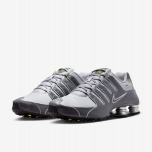 Sapatilhas Nike Shox NZ Cinzentas Para Homem